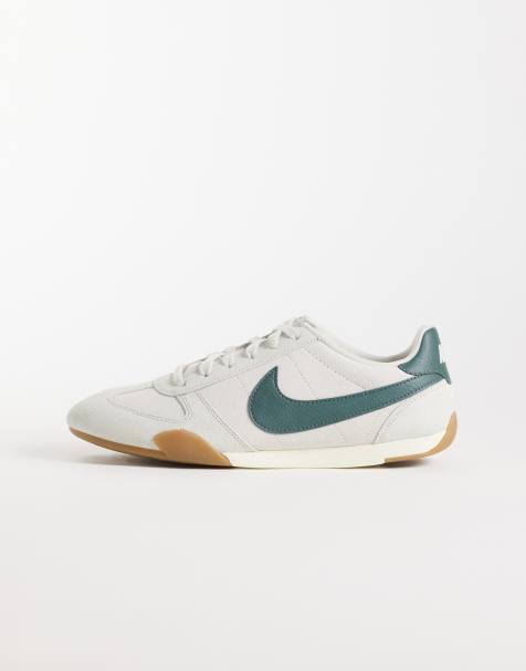 Nike Sprint Sister sneakers in gebroken wit en groen suède - view 1