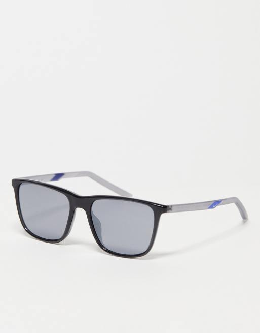 Nike – State – Okulary przeciwsłoneczne w kolorze szarym i srebrnym 