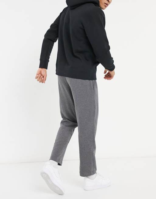 Dark grey nike on sale joggers