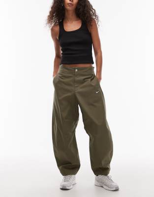 Nike Street Barrel Leg Pants In Green