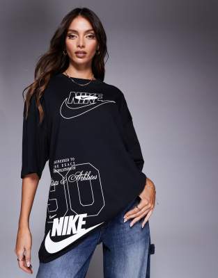 Nike - Street Dance - Oversize-T-Shirt in Schwarz