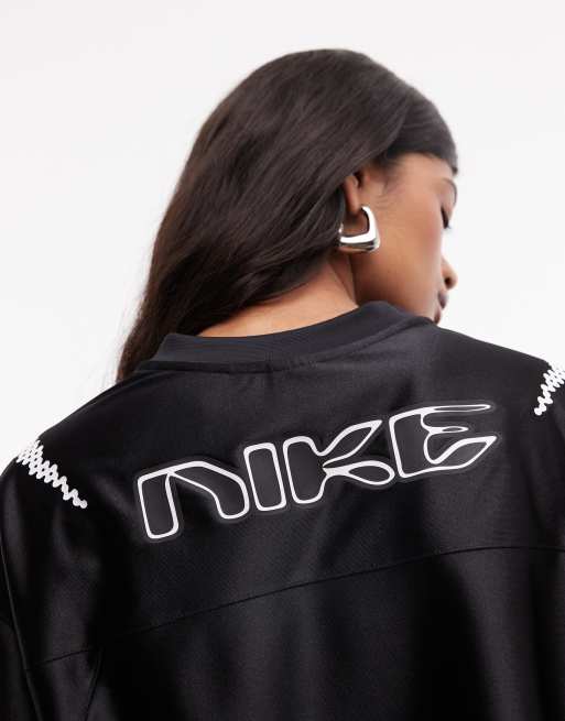 Nike Street jersey top in black and white, 4 of 4