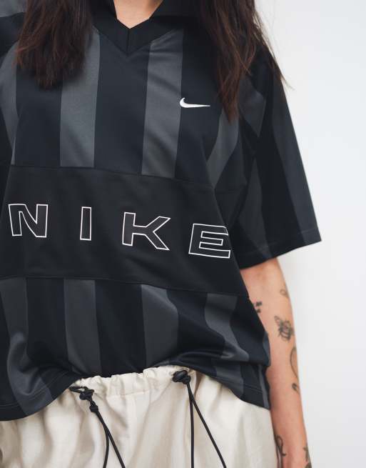 Nike – Street Stripe – Czarny T-shirt z dżerseju w paski , 3 z 4