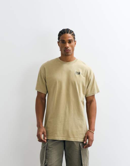 Nike - Street - T-shirt oversize kaki con logo bombato grande sul retro, 5 di 5