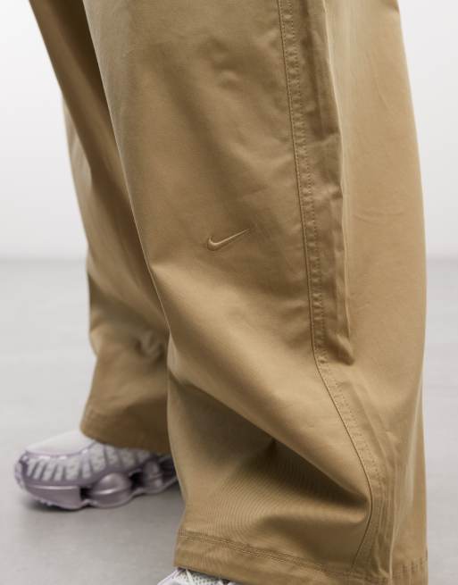 Nike Street utility vævede oversized bukser i beige, 4 af 5