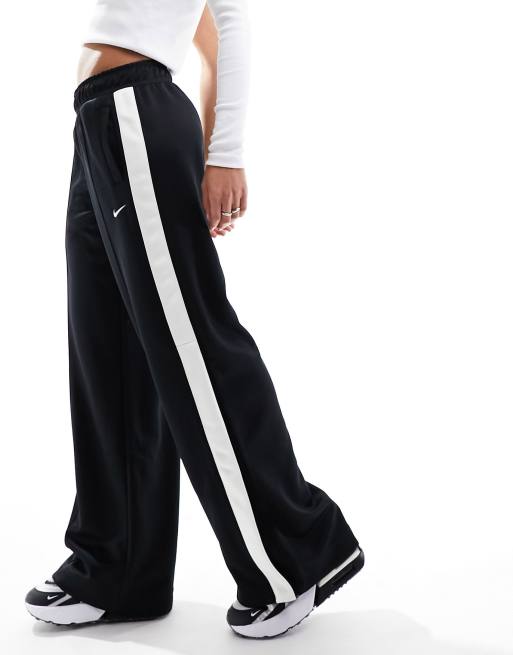 Cargo fabric wide-leg pant, Nike, Shop Women%u2019s Straight Leg Pants  Online In Canada