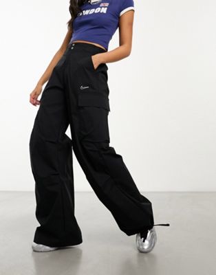 Nike Streetwear woven oversized cargo trousers in black | ASOS