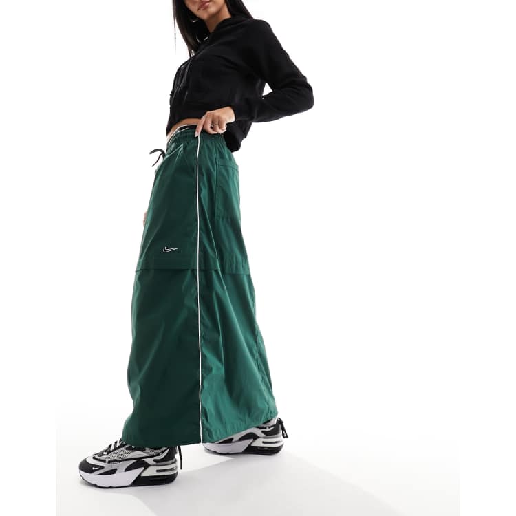 204926694-1-dgreen?$n_750w$&