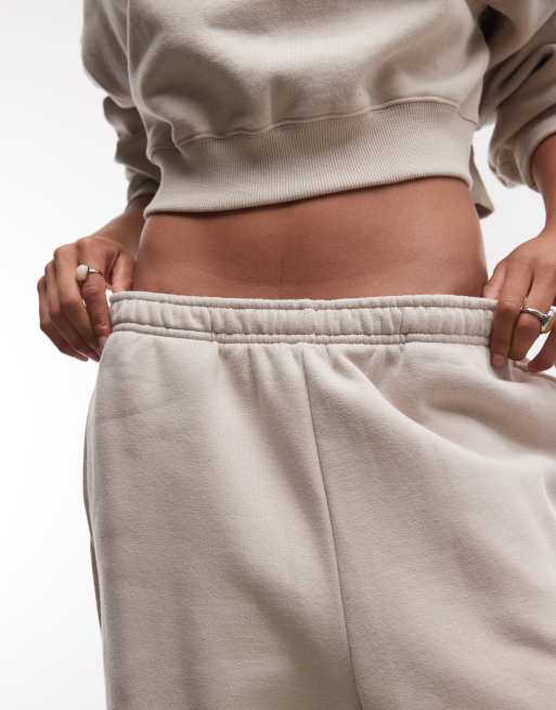 Nike Studio Fleece cuffed sweatpants in beige , 4 of 5