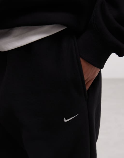 Nike Studio Fleece heavy-weight oversized joggers in black, 3 of 5