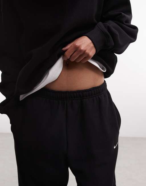 Nike Studio Fleece kraftiga oversized joggers i svart, 4 av 5