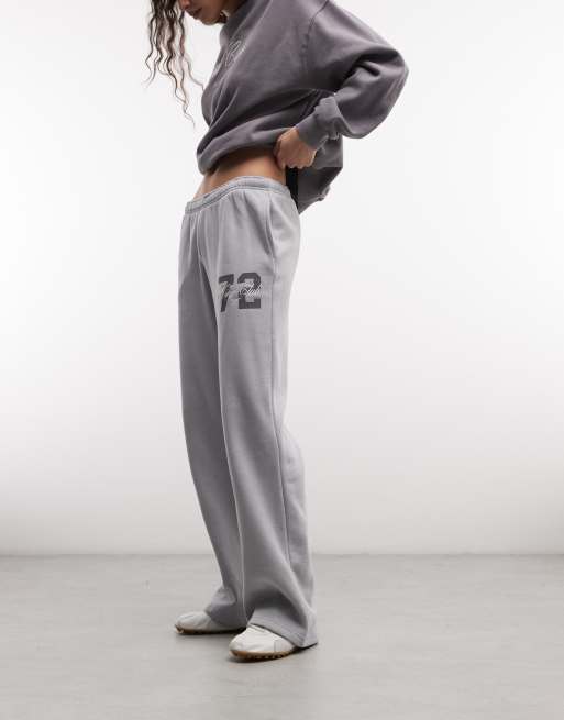 Nike Studio Fleece mid rise open hem joggers in grey with logo, 2 of 5