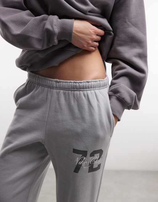 Nike Studio Fleece mid rise open hem joggers in grey with logo, 3 of 5