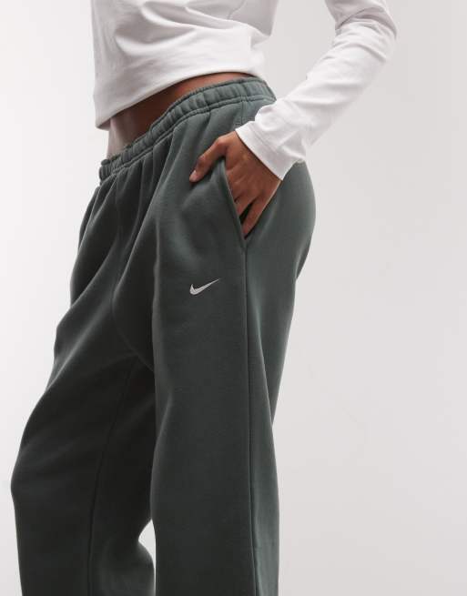 Nike Studio Fleece mid-weight mid rise open hem jogger in green, 5 of 5
