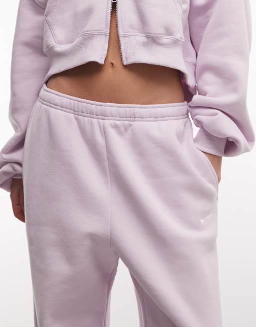 Nike Studio Fleece mid-weight oversized cuffed jogger in pink, 3 of 5