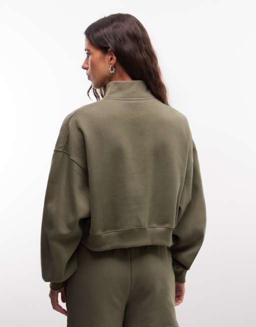 Nike Studio Fleece Oversize-Collegepullover mit Viertelreißverschluss in Khaki, 4 von 4