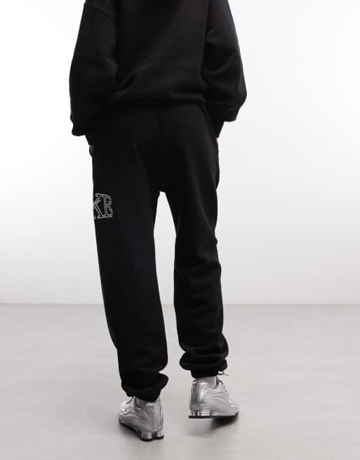 Nike Studio fleece oversized jogger van middelzwaar materiaal met logo in zwart, 5 van 5