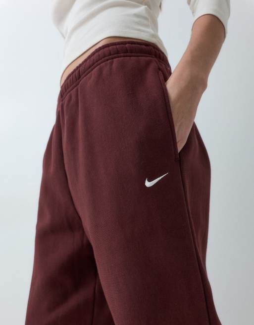 Nike Studio Fleece schwere Fleece-Jogger in Burgunderrot, 2 von 6