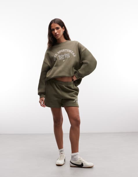 Nike - Studio - Short en polaire style universitaire - Kaki - view 1