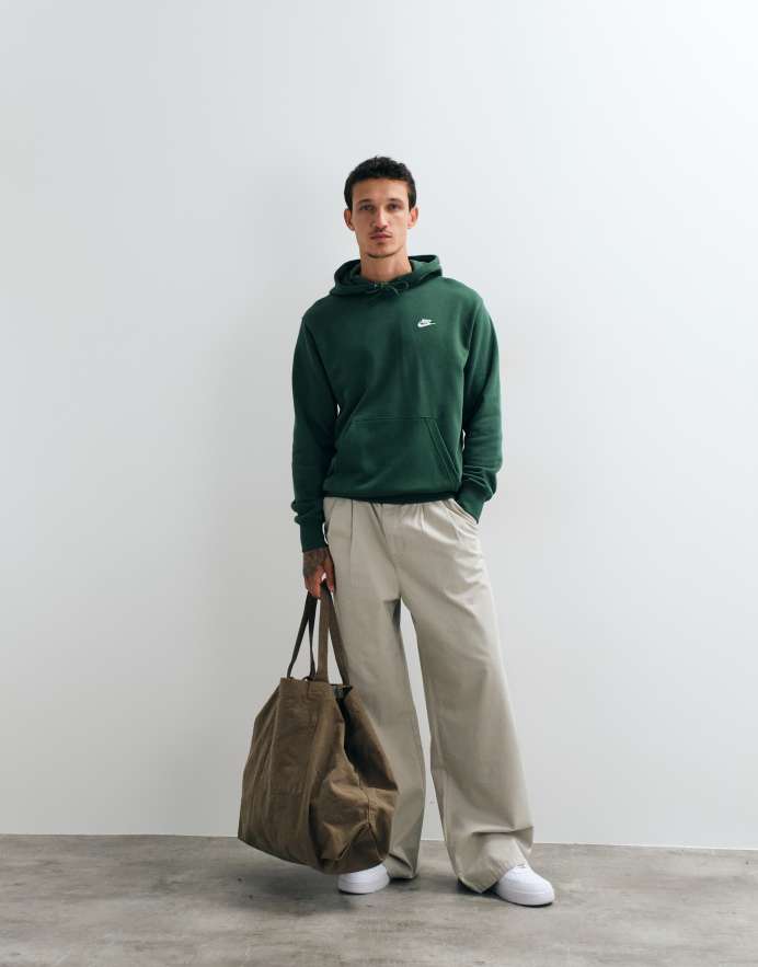 Nike Sudadera con capucha de felpa francesa en verde