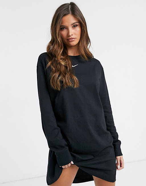 Nike – Svart, långärmad t-shirtklänning med liten logga