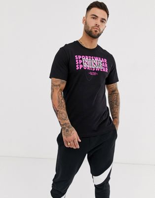 Nike – Svart t-shirt med neonlogga