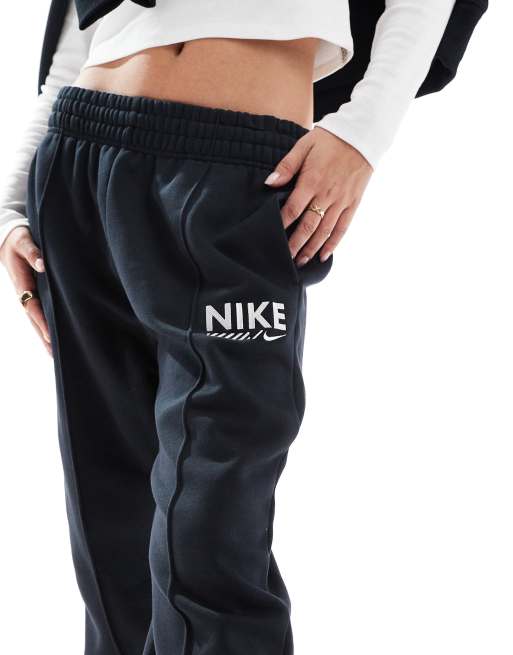 Nike – Svarta mjukisbyxor i fleece med swoosh-logga , 3 av 5