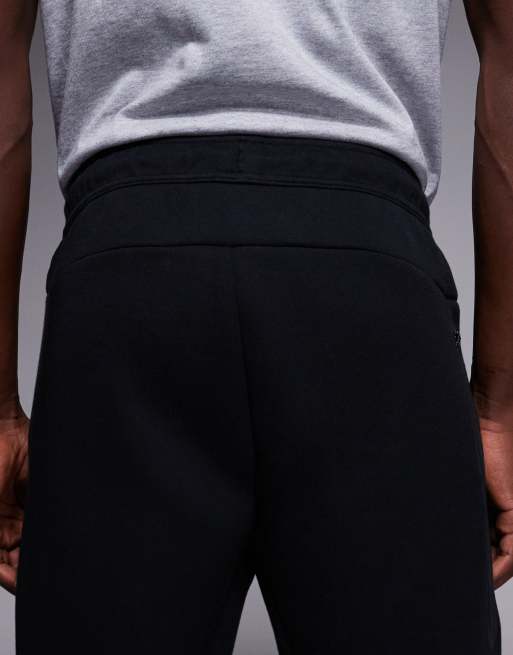 Nike – Svarta mjukisbyxor i tekniskt utformad fleece, 4 av 5