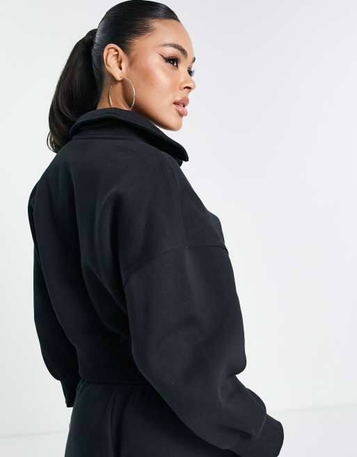 Nike - Sweat court à col polo avec petit logo virgule - Noir et voile, 2 de 4