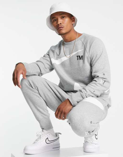 Nike Sweat en polaire logo virgule Gris