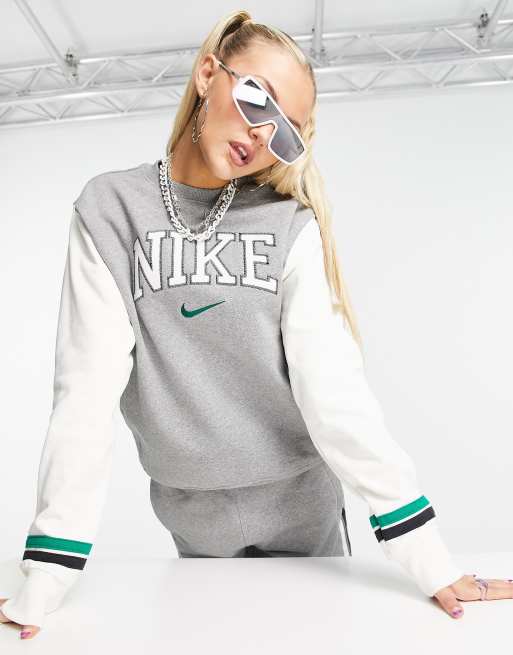 Nike - Sweat ras de cou unisexe rétro style universitaire - Gris chiné  foncé