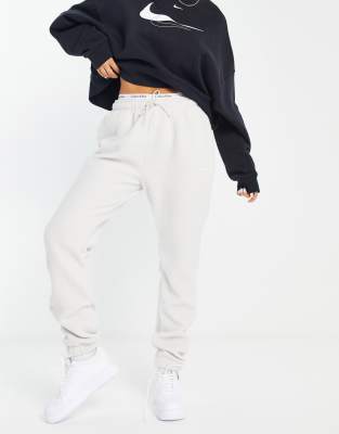 Nike sweatpants in stone-Neutral