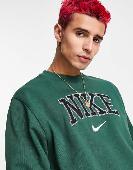 Nike Sweatshirt van zware kwaliteit met retro logo in novel groen