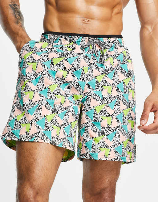 Nike Swimming - 7-tommer-shorts med lyserødt 90'er-print