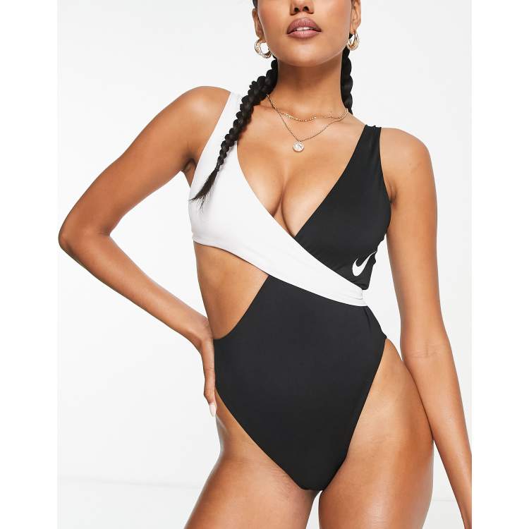 Black and white top nike swimsuit