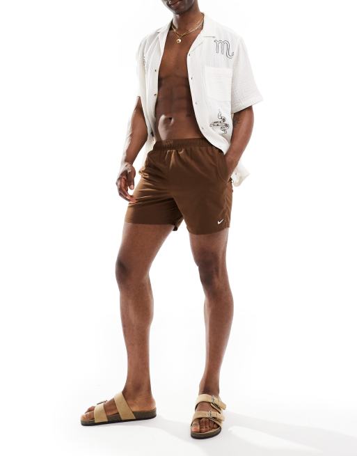 Nike Swimming - Essential - 5 inch lange volley-zwemshort in bruin, 3 van 4