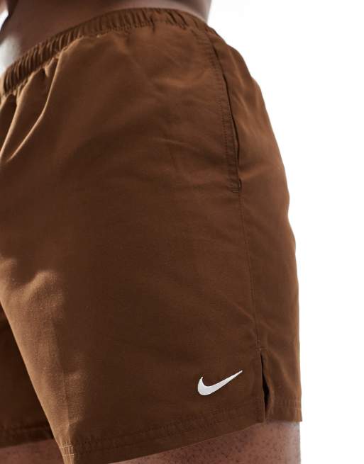Nike Swimming - Essential - 5 inch lange volley-zwemshort in bruin, 4 van 4
