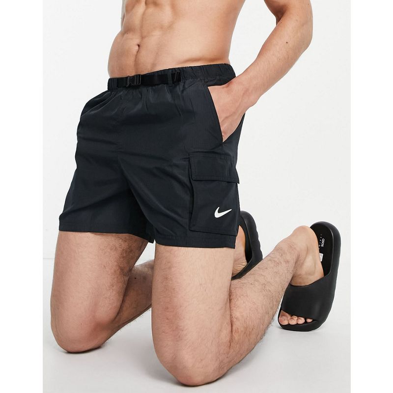 Uomo rrTlI Nike Swimming - Pantaloncini da bagno multitasche neri con cintura