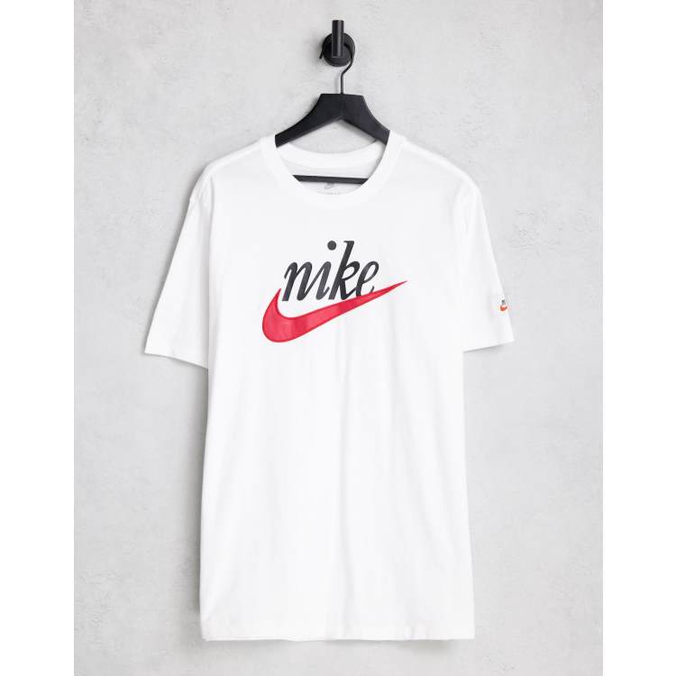23716277-1-white?$n_750w$&wid=