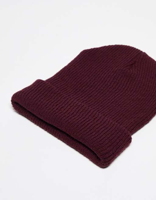 Nike Swoosh beanie in burgundy