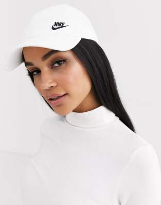 women's nike swoosh cap