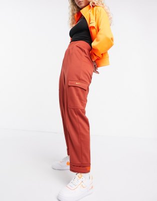 nike swoosh utility pocket joggers