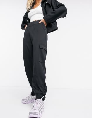 nike cargo joggers women's