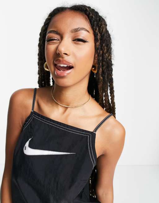 directorio Inmuebles dominar Nike Swoosh contrast stitch fleece cami dress in black | ASOS