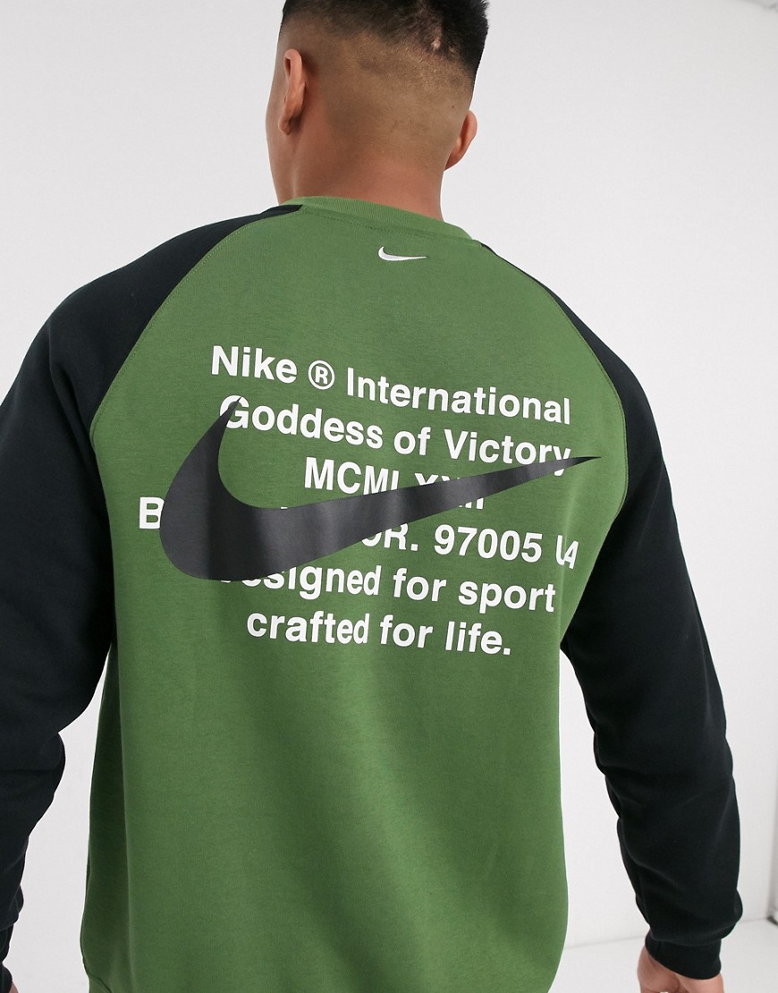 Nike Swoosh crew neck sweat in khaki-Green