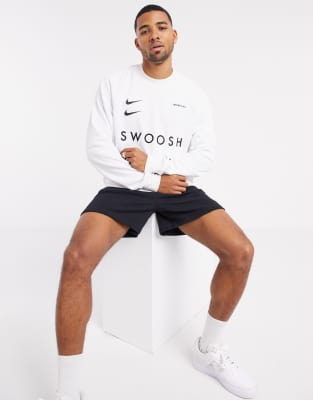 nike swoosh logo crew neck sweat in white
