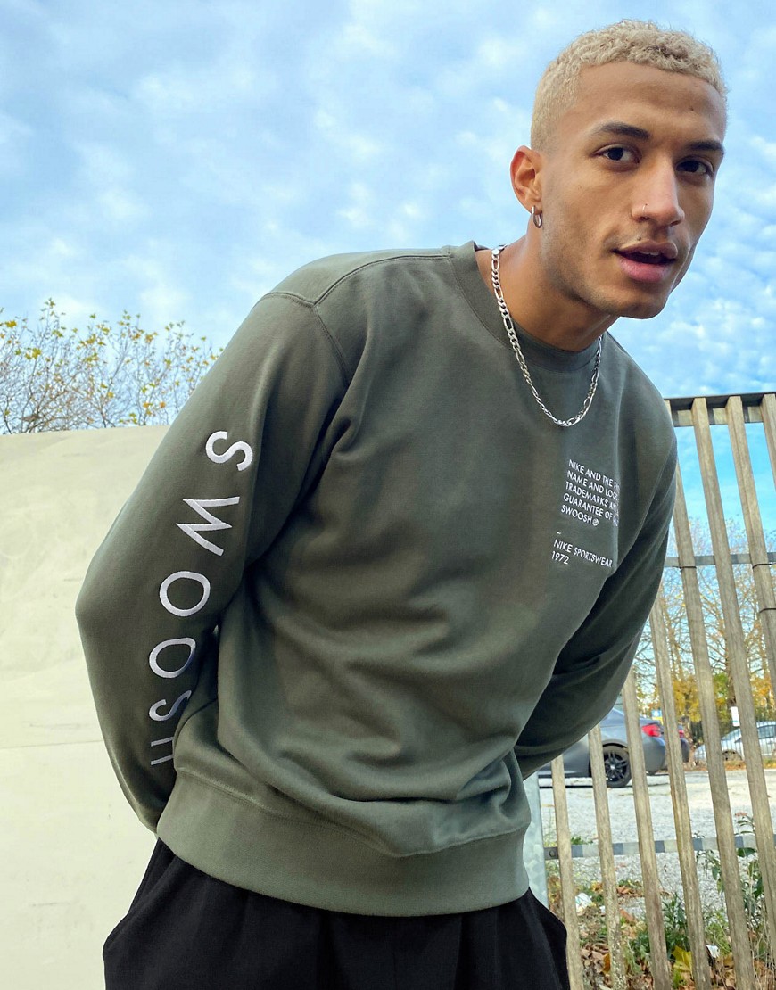 Nike Swoosh crew neck sweatshirt in Khaki-Green