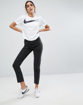 top nike swoosh