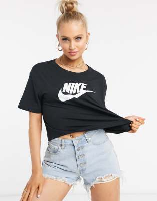 Nike Swoosh Cropped T-shirt In Black In Black