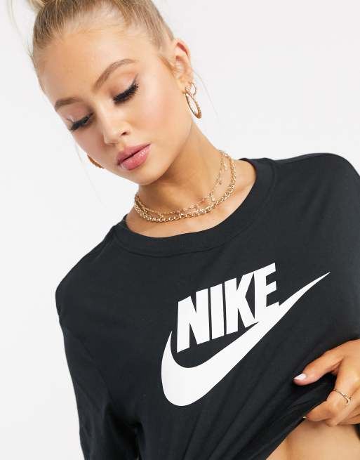 Nike Women's Swoosh Run Cropped Tee (Black), Women's Fashion, Activewear on  Carousell